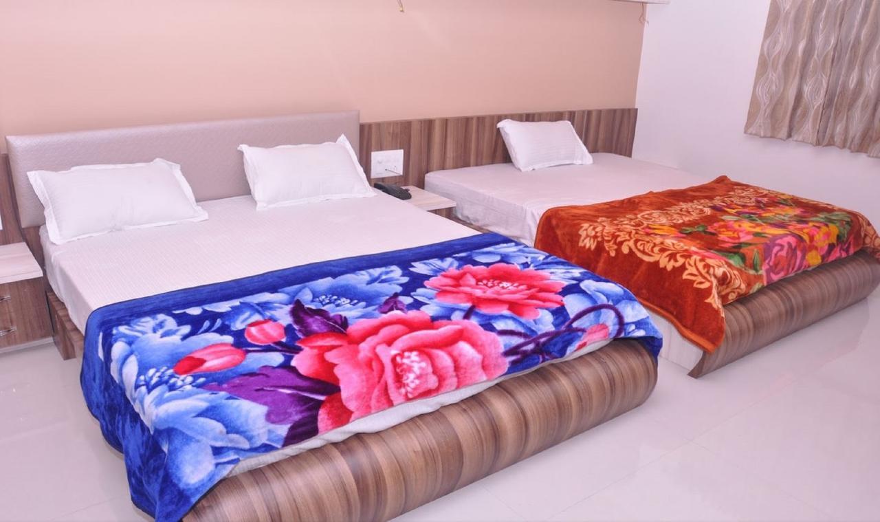 Hotel Amar Palace Абу-Роуд Екстер'єр фото